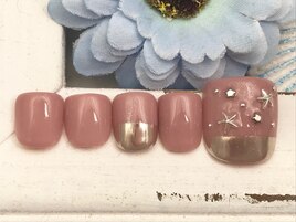 スタッズ×ミラー　フットネイル