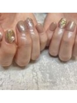 ニュアンスネイル