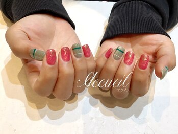 アクイユ 銀座店(ACCUEIL)/クリスマスカラーネイル