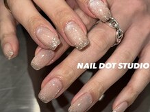 ネイルドットスタジオ 堺筋本町(NAIL DOT STUDIO)/ギラッとマグにフラッシュグラデ