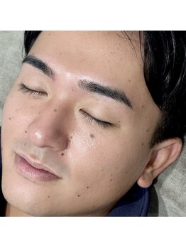 スウィートラッシュ 朝霞台店(Sweet Lash)の写真/《メンズ アイブロウ》清潔感UP◎アイブロウワックスですっきり垢抜け¥4500~★垢抜けの第一歩は眉毛から!