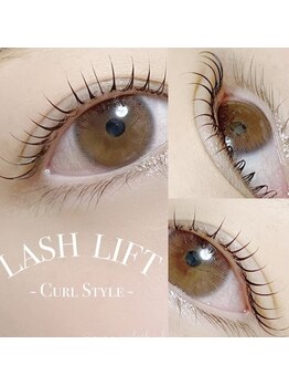 アイラッシュユーリ(Eyelash Juli)/ラッシュリフト