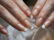 ミーナネイル(miinanail)/上品ミラー肌なじみネイル