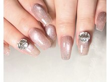 ネイルサロン タムタム(Nail Salon TamuTamu)/マグネット×スワロVカット