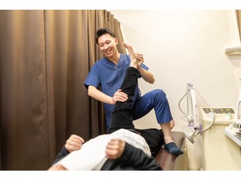 水戸かえで接骨院の写真/【水戸ツインズ笠原】日々の疲れは姿勢やこりからしっかり改善！肩こり/腰痛/姿勢矯正/骨盤矯正/猫背改善