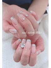 ミコ(Miko)/ガラスフレンチＶカットストーン