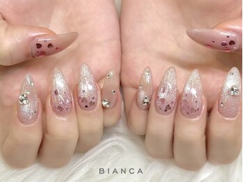 ルーチェ バイ ビアンカ 渋谷店(luce by Bianca)の写真/思わず自慢したくなる特別ネイル♪5月は指先から華やかに◎お出かけにも映えるデザイン！