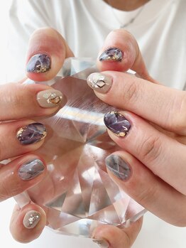 アイコニック ネイルアンドアイ 長久手店(ICONIQ nail&eye)/