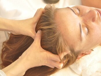 スウ リラクシングスパ(Suu. relaxingspa)の写真/【ヘッドスパに自信あり！】リラク屋だからこそツボにもしっかりヒット！眼の疲れや辛い肩のハリも解消♪