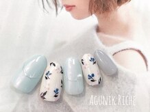 アグニークリッシェ(Agunik Riche)/【花柄ネイル】