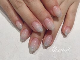 ホワイトユニコーンネイル