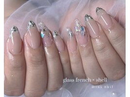 ガラスフレンチ×シェルネイル