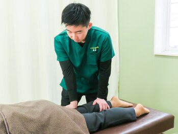 エミタス整骨院/実際に施行していきます