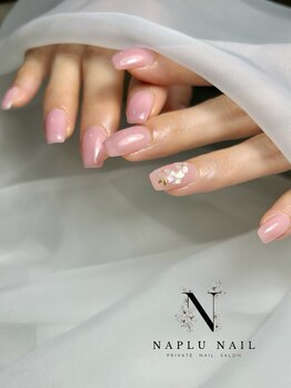 ナプラネイル(Naplu nail)/シェルフラワー