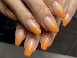 グラデーションネイル