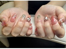 レジュヴィア(Re:JUvia)の雰囲気(トレンドのワンホンネイルお任せください♪)