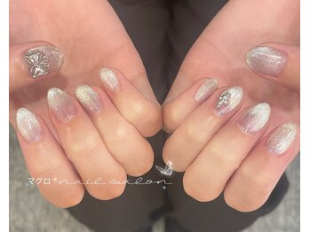 マグロ ネイルサロン/