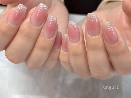 アングゥイー(ungu iE)の写真