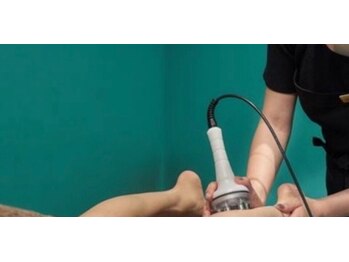 プティットスリール エステティック 栄本店(Petit Sourire Esthetic)の写真/憧れのヘルシーなボディラインに☆【ハイパーナイフ全身スリムコース¥7900】人気の痩身マシンで劇的変化！