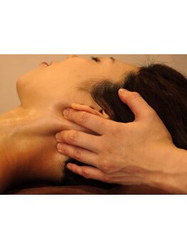 首・肩のつらさを改善したい