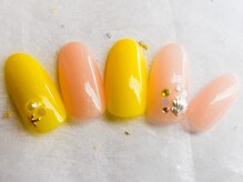 ミンクスタイル 浜松町店/ビビットイエローネイル