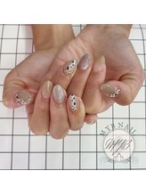 マイビーネイル(MYB NAIL)/