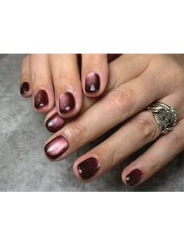 ショートネイルデザインが豊富