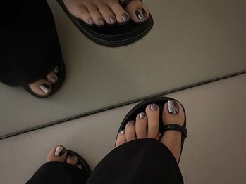 エルヴェ(elve)の写真/特別なフットネイルで、日常を高めるおしゃれな足元に♪見るたびに気分があがるデザインをご提案!★