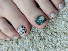 ネイルパキラ(nail pachira)/フット親指デザイン