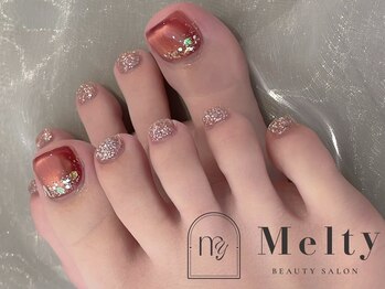 メルティ(Melty)の写真/目白駅近で叶う！この夏、大人気のフットネイルで、自分らしいお洒落を楽しみましょう♪