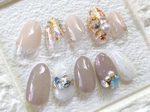 ジョリーネイル(Jolie Nail)/