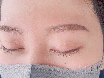 まつ毛エクステアンドネイル フィーカ 新松戸(FIKA)/ストレートアーチ眉