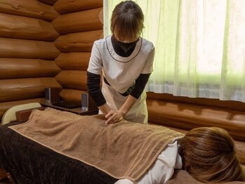 骨格矯正 高岡整体院アンドスクール 高知店の写真/【歴28年の凄腕オーナーによる女性のための本格整体!!】豊富な知識と熟練手技で効果を実感◎