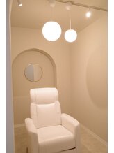 ホワイトアイ 甲府上石田(WHITE EYE)/【山梨/甲府】アイブロウ/眉毛