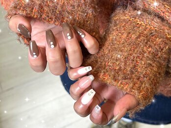 チル(chill)/アシンメトリーネイル