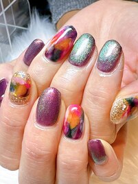 個性的なニュアンスネイル♪