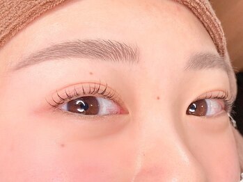 ビュップ 鶴ヶ峰店(美up)の写真/【美眉waxアイブロウ×まつ毛パーマ ¥7700】トレンド美眉で似合わせ目元に★丁寧で繊細な技術力で仕上り◎
