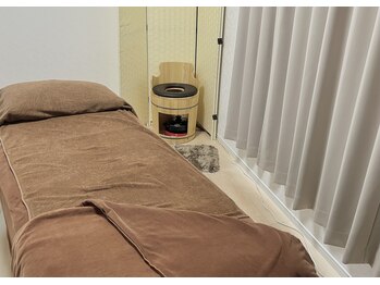 カオリ バイ レゴリス(馨 by REGOLITH)/施術ルーム