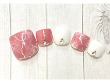 ティーエヌ イトーヨーカドー能見台店/【フット】定額7590円コース