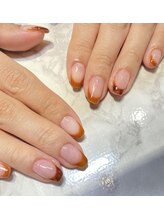 アイラッシュアンドネイル ヴィズ イオンタウン南城大里店(Viz)/べっこうフレンチ