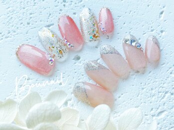 ネイルアンドアイラッシュ ボネール 銀座店(lash Bounail)/マグネット、ラメ　9980円