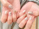Hand.. glamorous
