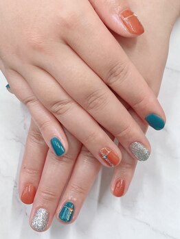ネイルズ アヴァンティ(Nails Avanti)/ケア付き定額デザインマニキュア