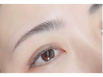 アデージョ(Adejio)の写真