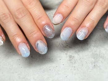 シーン(SHEEN)/ふわふわニュアンスネイル