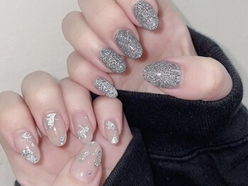 プライズアイリス アイラッシュ 池袋東口店(prize Iris eyelash)の写真/シンプル派の方へ♪豊富なカラー＆仕上がり◎パーツ別途¥300～[ワンカラー/マグネット/フラッシュ/etc..]