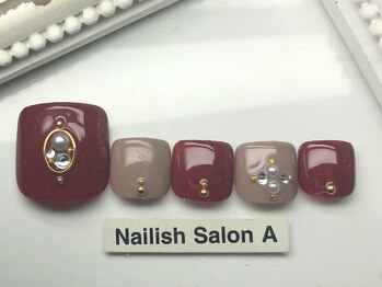 ネイリッシュサロン エー(Nailish Salon A)/大人フットネイル