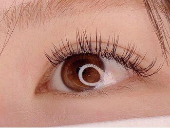 シルム(silm)の写真/長さ,太さ,カール,デザイン,カラーも豊富なので、あなたの目元に合ったデザインをご提案☆付け心地も軽い♪