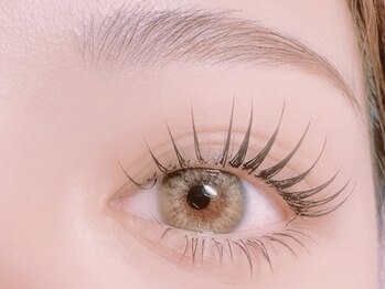 シェリー(Cherie)の写真/モチ抜群☆LEDエクステ100本¥4980!マツエクが初めての方～フラットラッシュからの変更もおすすめ◎