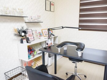 27 Nail Salonの写真/【ネイルデビュー歓迎】緊張せず通える貸切サロン！丁寧なカウンセリング。